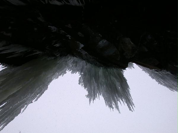 Overhanging Ice