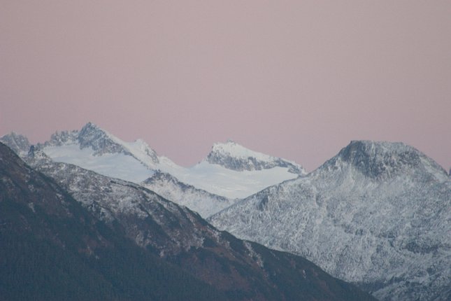 Peak 5390 at Dusk (37940 bytes)