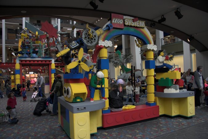 Lego Land (75471 bytes)