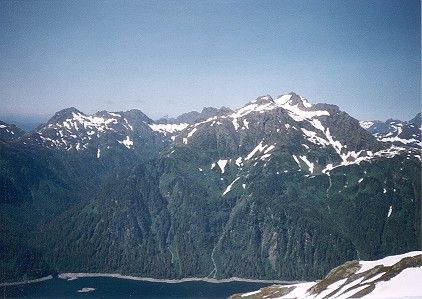 Clarence Cramer Peak and Blue Lake (32k)