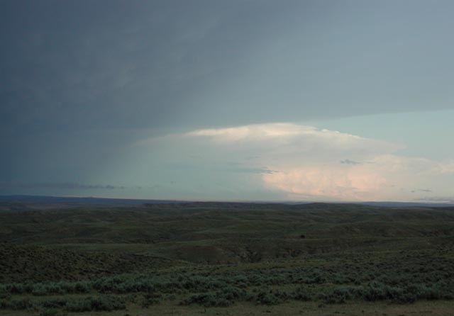 Edge of a Thunderstorm (37784 bytes)